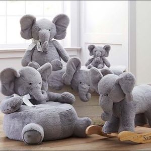 3/$33 Pottery Barn Elephant Plush Collection
Size - Small